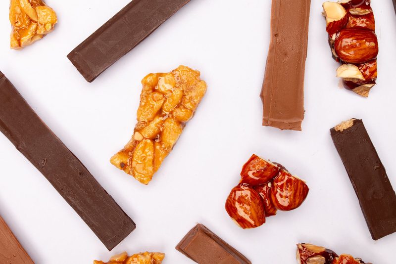 Süßwaren und Snacks – Displaybestückung bei APOOL WERKE (Illustrationsfoto)